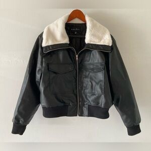 NWOT!! BOMBER! Black VEGAN Leather Jacket with plush faux fur Collar